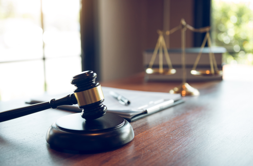 Cómo Enfrentar la Visita de un Receptor Judicial: Guía Práctica y Legal en Chile